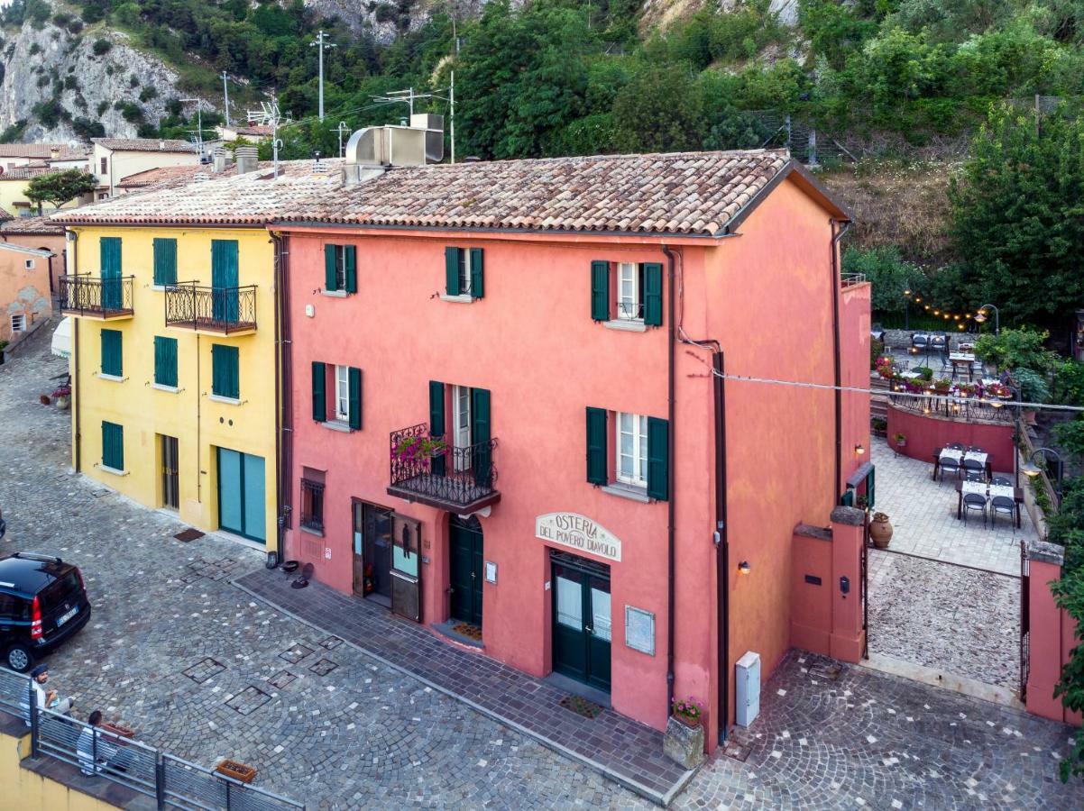 La Locanda Del Povero Diavolo Bed & Breakfast Torriana Exterior photo